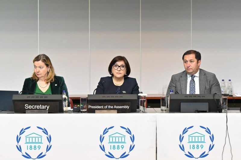 Sahibə Qafarova Parlamentlərarası İttifaqının 151-ci Assambleyasında müzakirələrə sədrlik edib