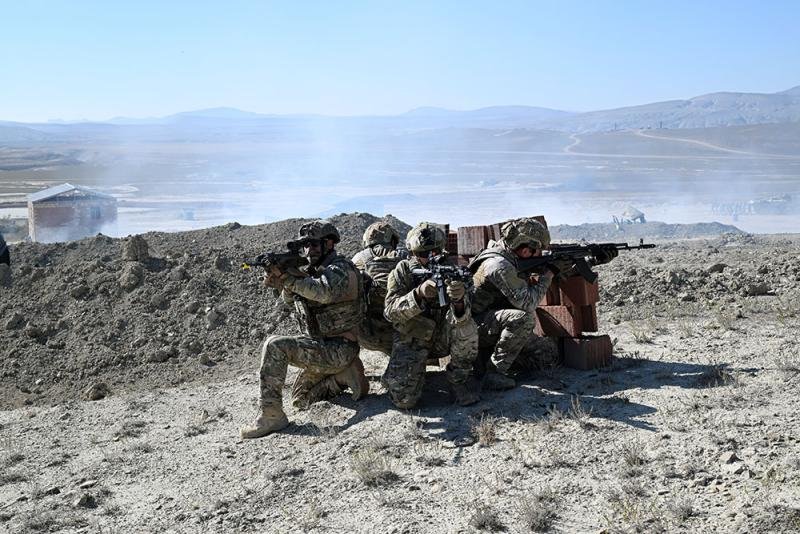 "Sarsılmaz Tərəfdaşlıq-2025" birgə XTQ təlimi sona çatıb -