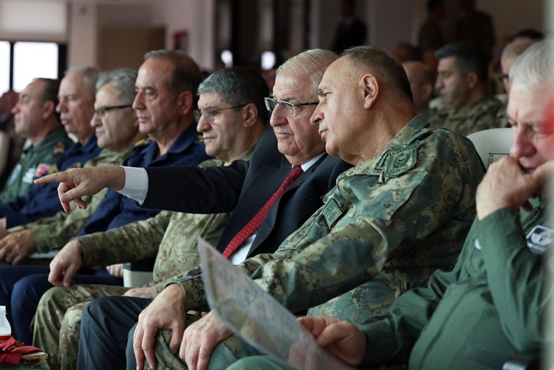 Yaşar Gülər Kərim Vəliyevlə birlikdə "Atəş sərbəst- 2025" təlimini izləyib -