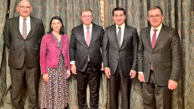 Azərbaycan və Fransa diplomatları arasında danışıqlar aparılıb