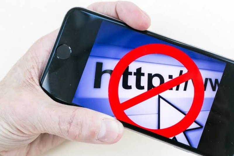 Azərbaycanda bir sıra saytlara daxil olmaqda çətinliklər yaranıb