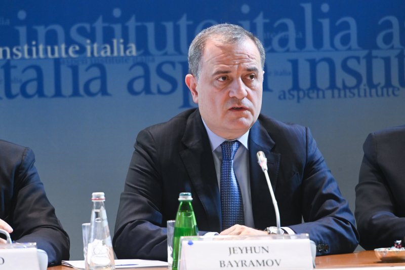 Ceyhun Bayramov "Aspen Institute Italia"da keçirilən dəyirmi masa müzakirəsində iştirak edib