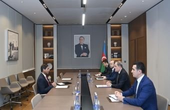 Ceyhun Bayramov Banqladeşin qeyri-rezident səfirini qəbul edib