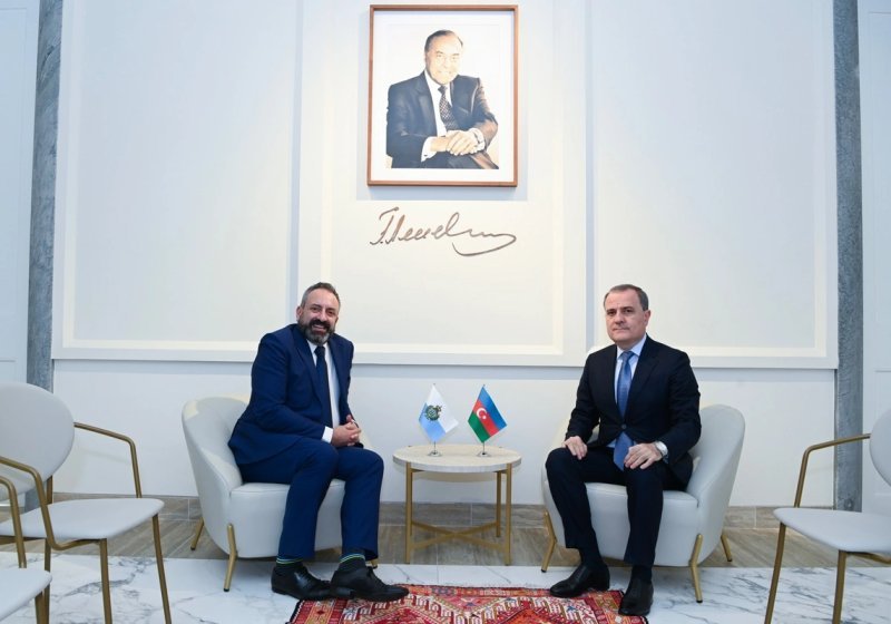 Ceyhun Bayramov Luka Bekkari ilə görüşüb