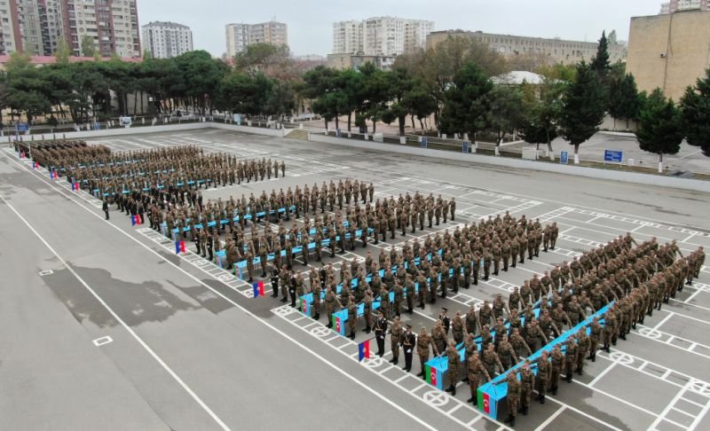 Daxili Qoşunlarda gənc əsgərlərin andiçmə mərasimi keçirilib