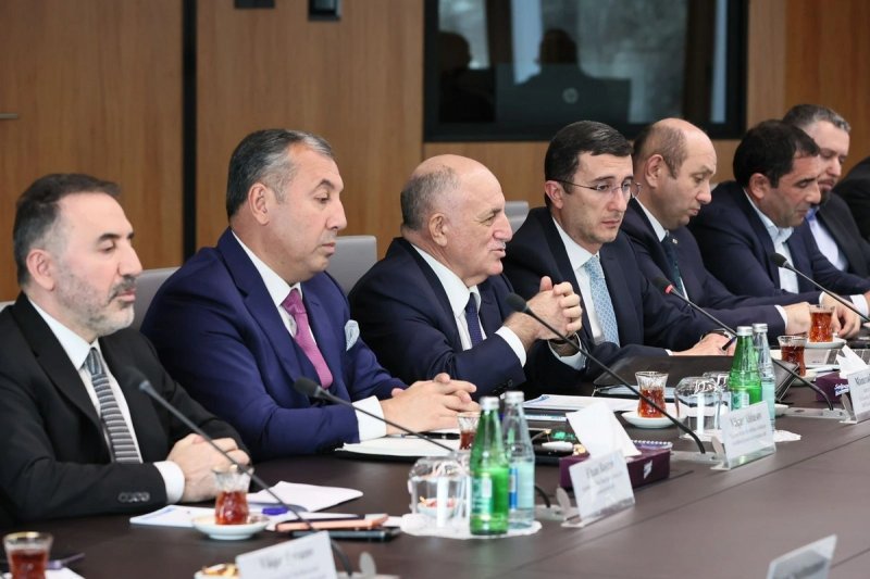 Dövlət Gömrük Komitəsində Azərbaycan Sahibkarlar Konfederasiyasının üzvləri ilə görüş keçirilib -
