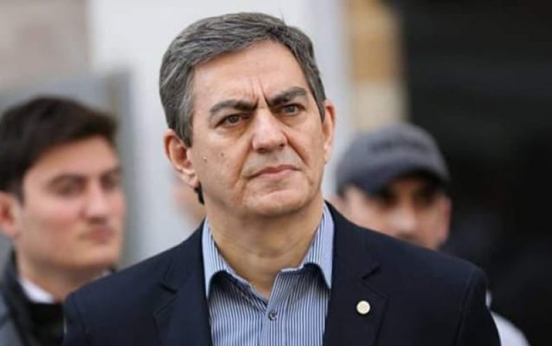 Əli Kərimlinin evində axtarış aparılıb