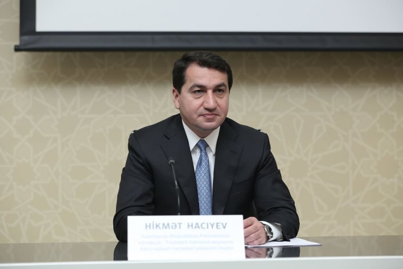 Hikmət Hacıyev Zəngəzur dəhlizindən foto paylaşıb