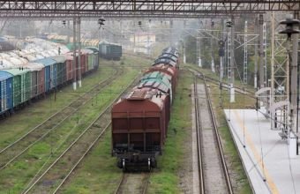 İran Naxçıvandan Ermənistana dəmir yolu ilə yük göndərməyə çalışır