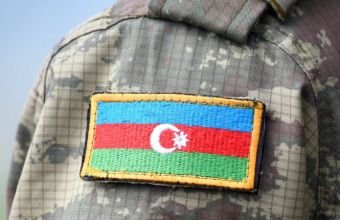 Leytenant hərbi rütbəsi verilən hərbi qulluqçuların siyahısı genişləndirilir