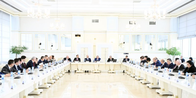 Milli Məclis komitələrinin birgə iclasında gələn ilin dövlət büdcəsinin layihəsinə baxılıb