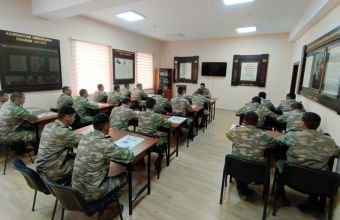 Naxçıvanda hərbi qulluqçular üçün ingilis dili imtahanı keçiriləcək