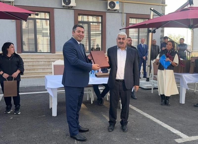 Növbəti köç karvanı Ağalı kəndinə çatıb, açarlar təqdim olunub -