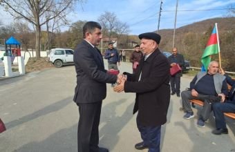 Növbəti köç karvanı Vəngli kəndinə çatıb, açarlar təqdim edilib -