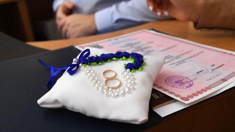 Ötən il Azərbaycanda qeydə alınan nikahların sayı açıqlanıb