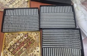 Şirniyyat qutularının içərisində gizlədilən dərman preparatları aşkar edilib