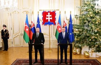 Azərbaycan və Slovakiya prezidentləri mətbuata bəyanatlarla çıxış ediblər -