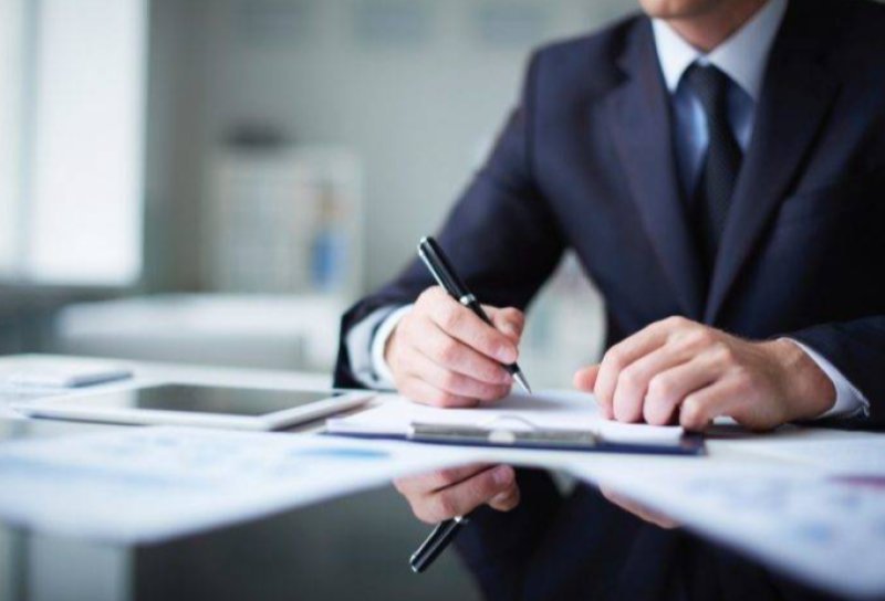 Azərbaycanda dövlət qulluqçularının təminatı ilə bağlı məsələlərin tənzimlənməsi təkmilləşdirilir