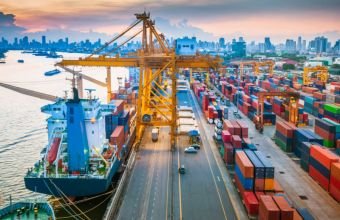 Azərbaycanın xarici ticarət dövriyyəsinin müsbət saldosu 3 dəfəyə yaxın azalıb