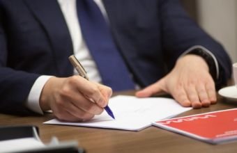 Bu il işdən qanunsuz çıxarılmış 71 nəfər isə əvvəlki işlərinə bərpa etdirilib