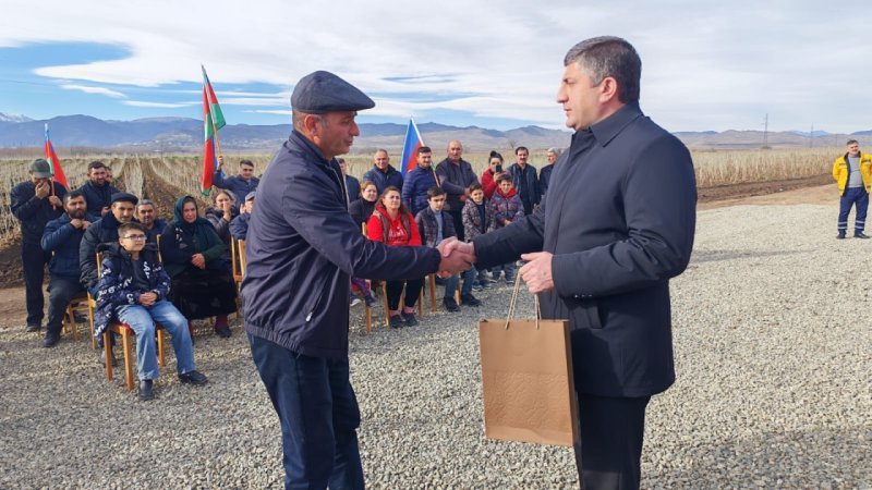 Daha 176 nəfər keçmiş məcburi köçkün Xocalı və Ağdərənin kəndlərinə qayıdıb -