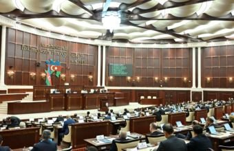 Dünya Azərbaycanlılarının Həmrəyliyi Günü münasibəti ilə Milli Məclisin müraciəti qəbul edilib