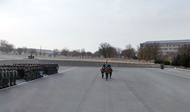 ƏÜO-da "Komando başlanğıc kursu"nun növbəti buraxılış mərasimi keçirilib -