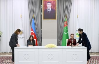 Heydər Əliyev Fondu və Qurbanqulu Berdiməhəmmədov adına xeyriyyə Fondu anlaşma memorandumu imzalayıb