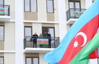 İlham Əliyev Ağdamda 2-ci yaşayış kompleksinin açılışında iştirak edib -