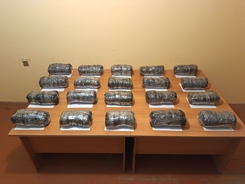 İrandan Azərbaycana külli miqdarda narkotik vasitənin keçirilməsinin qarşısı alınıb