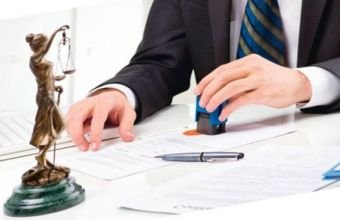 Kimlər Notarius fəaliyyəti ilə məşğul ola bilər? -