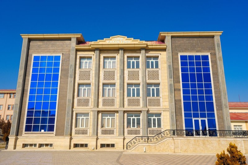 Naxçıvan Dövlət Universitetində “Tibb” ixtisası üzrə SABAH qruplarının uğur yolu