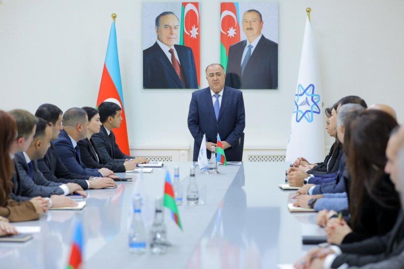 Naxçıvanda yeni təyin olunmuş səhiyyə nazirinin müavini kollektivə təqdim edilib -