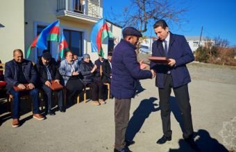 Növbəti köç karvanı Ballıca və Badara kəndlərinə çatıb, açarlar təqdim edilib -