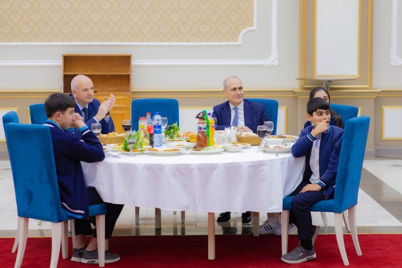 Ordubad internat məktəbinin şagirdləri üçün  bayram şənliyi keçirilib -