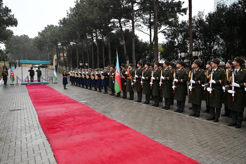 Özbəkistan nümayəndə heyəti ölkəmizdə rəsmi səfərdədir -