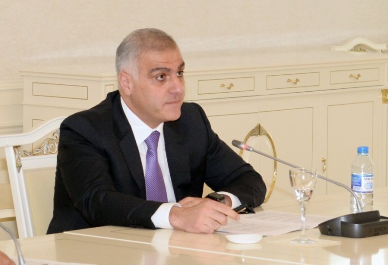 Rəhman Hümmətov: "Zəngəzur dəhlizi üzrə əsas yollar gələn il istifadəyə veriləcək"