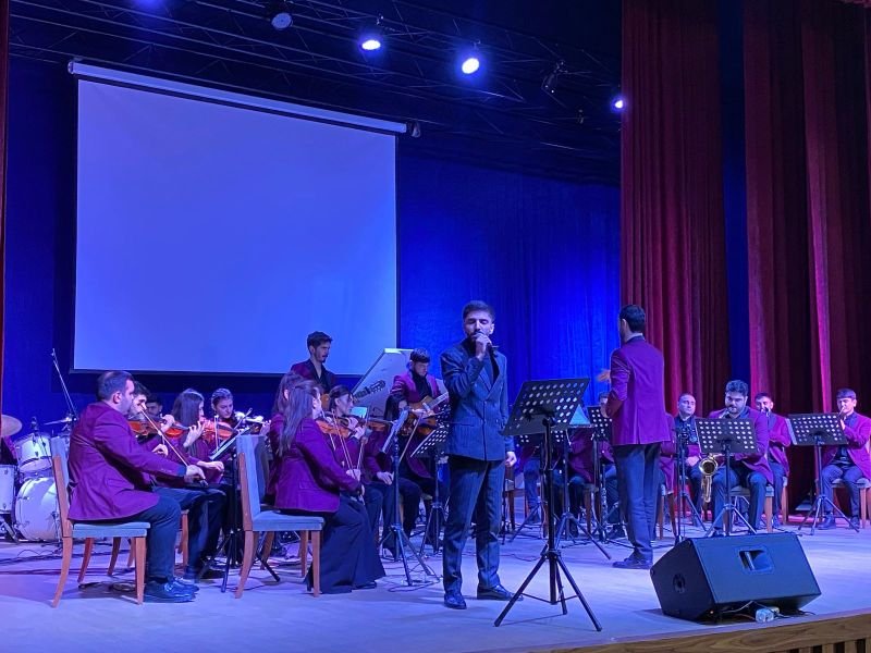 Şərurda “Konstitusiya və Suverenlik İli”nə həsr olunmuş konsert keçirilib