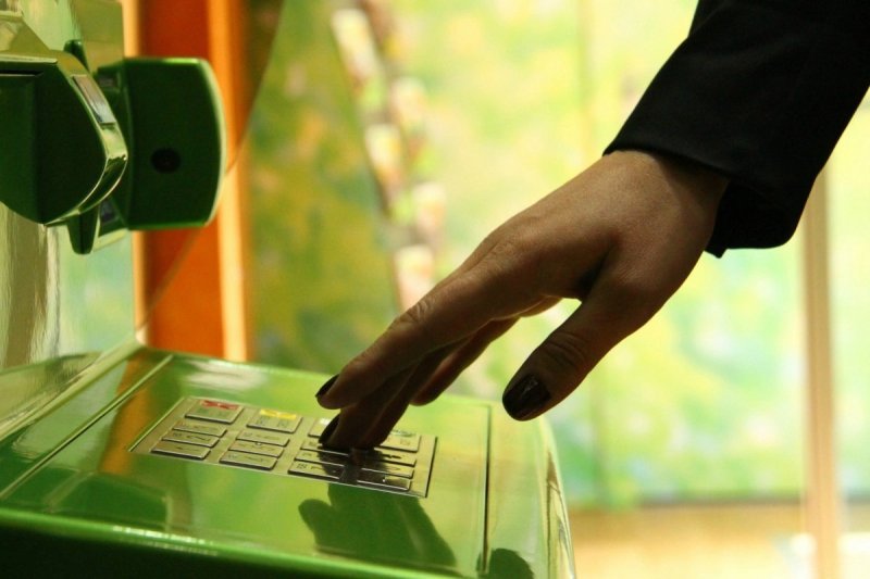 Vətəndaşların bank kartlarına müdaxilə halları artıb