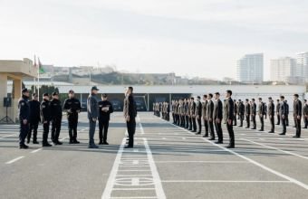 Vilayət Eyvazov sıra baxışı keçirib -