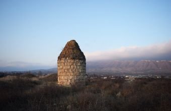 Xocalı türbəsinə bitişik məqbərə yeri aşkar edilib