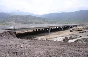 Araz çayı üzərində Ağbənd-Kəlalə avtomobil körpüsünün tikintisi qrafikə uyğun aparılır