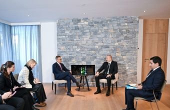 Azərbaycan Prezidenti Davosda finlandiyalı həmkarı ilə görüşüb -