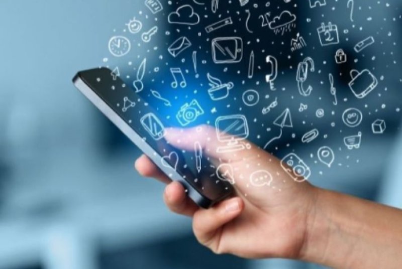 Azərbaycanda mobil rabitə gəlirləri ötən il 5 %-ə yaxın artıb