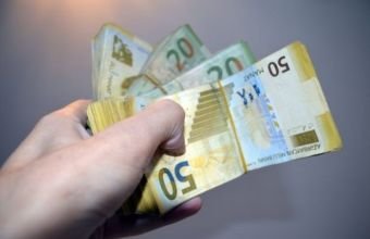 Azərbaycanda qorunan əmanətlər üzrə faiz həddi 12 % səviyyəsində saxlanılıb