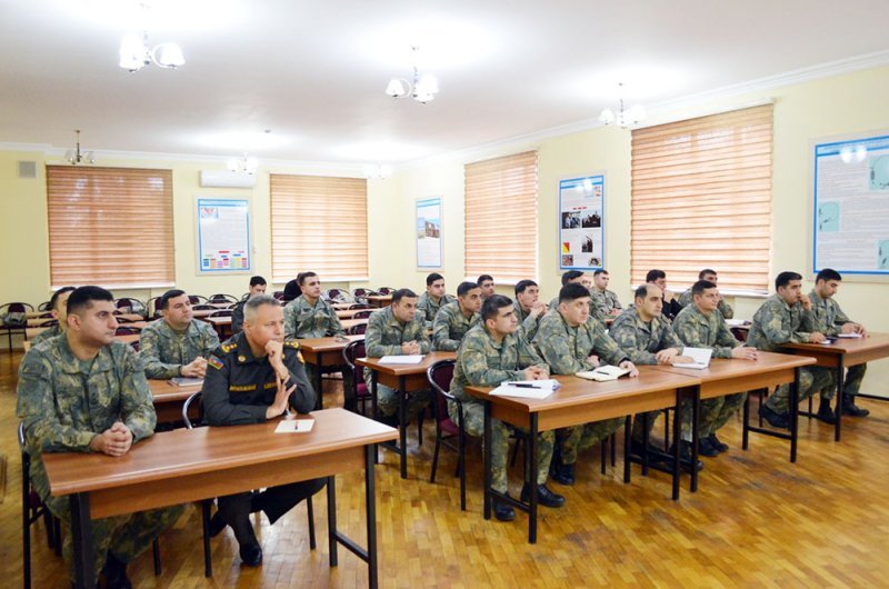 Bakıda NATO-nun Mobil Təlim Qrupunun kursu keçirilib