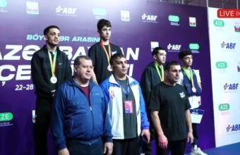 Boks üzrə Naxçıvan komandasının üzvü ölkə çempionatının mükafatçısı olub -