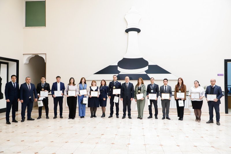 Dövlət qurumlarının əməkdaşları arasında şahmat yarışı keçirilib