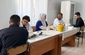 Hərbi qulluqçular qanvermə aksiyasında iştirak edib -