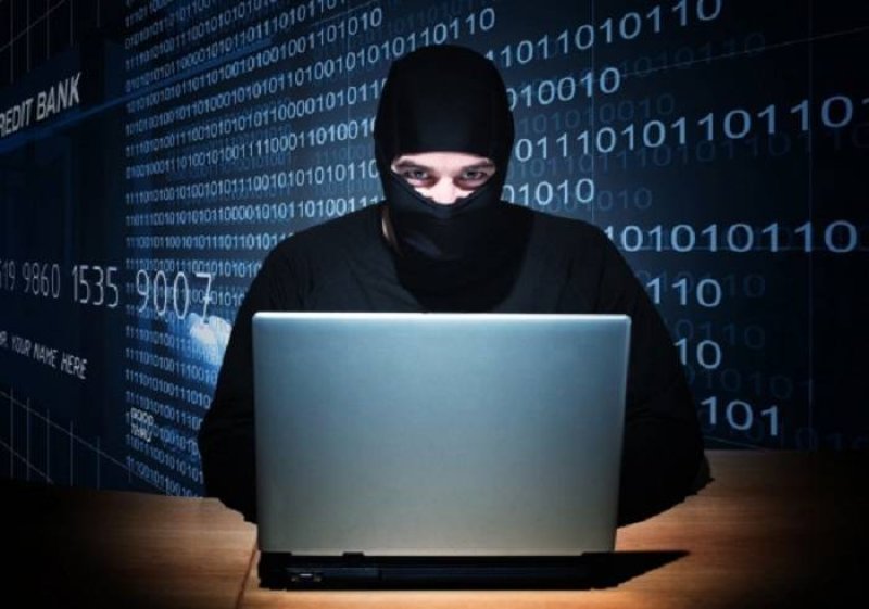 Kompyuter sisteminə qanunsuz daxil olmanın cəzası nədir? -